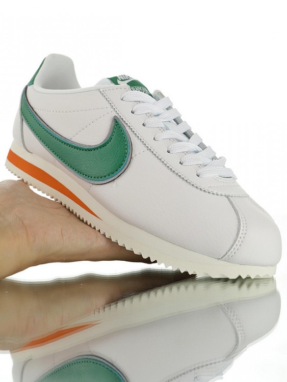 Stranger Things x Nike Classic Cortez Leather 