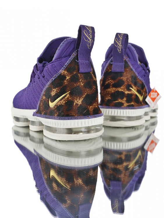 Nike Lebron “King Court Purple” 16