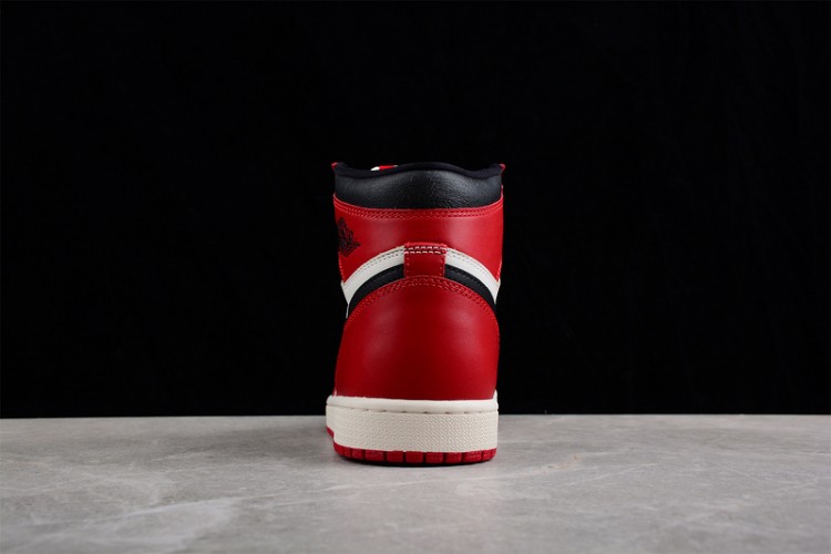 Nike Air Jordan 1 Mid Chicago Reimagined DZ5485-612