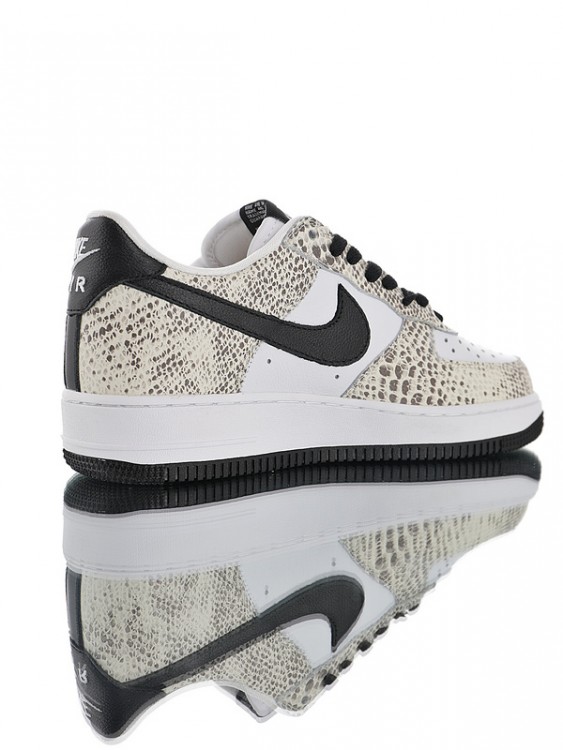 Nike Air Force 1 Low '07 LV8 “white blue-grey” 845053-104