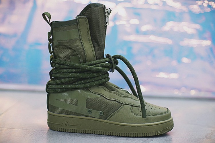 Nike SF Air Force 1 High Boot AA1128-201