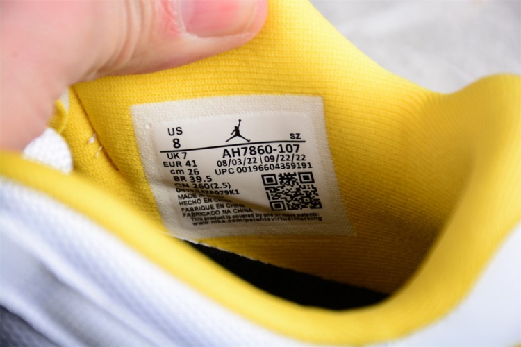 Nike Air Jordan 11 low SE Yellow Snakeskin AH7860-107