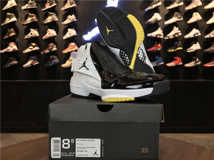 Nike Air Jordan XIX (19) Retro 307548-101
