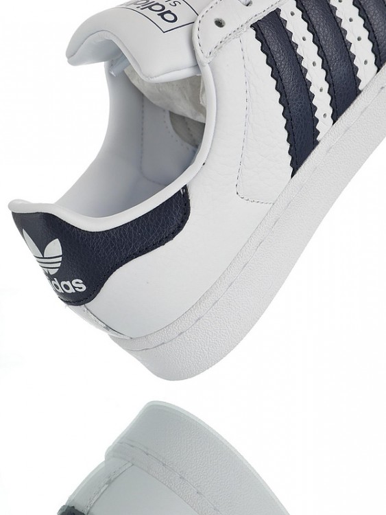 Adidas Superstar W