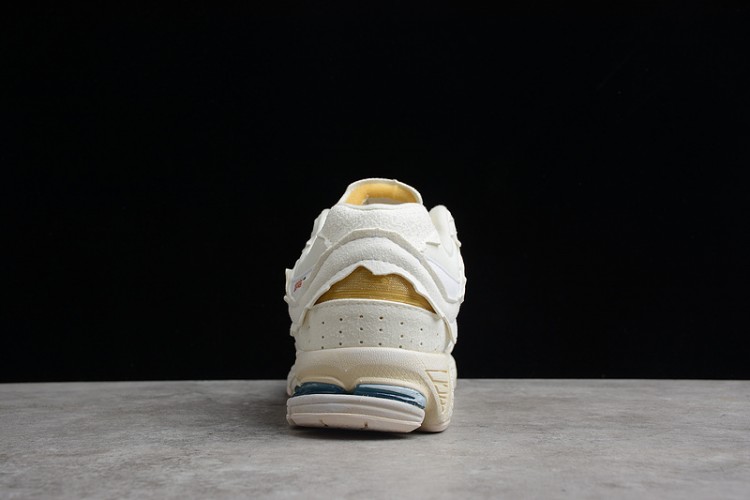 New Balance 2002 Protection Pack M2002RDC