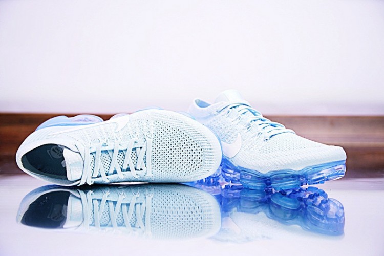 Nike Air VaporMax ''Glacier Blue'' 849558-404