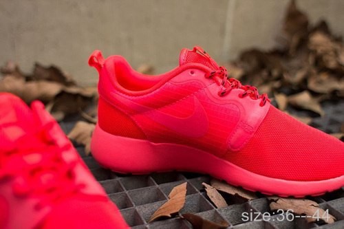 ​Купить Nike Roshe Run Hyperfuse Мужские Женские в наличии бесплатная  доставка
