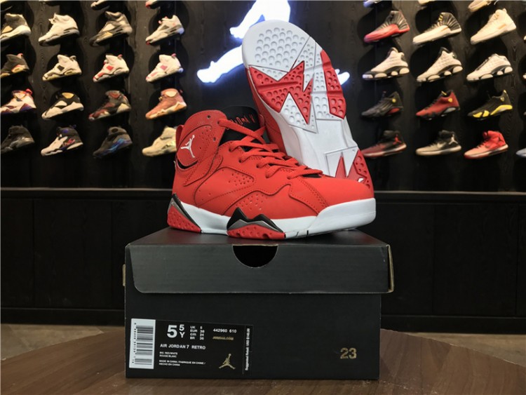 Nike Air Jordan 7 “Fadeaway” 442960-610