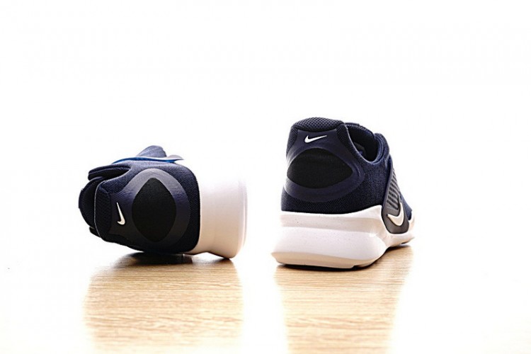  Nike Arrowz SE 902813-400
