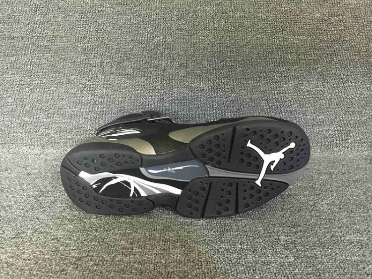 Nike Air Jordan 8 “Chrome” 305381-003