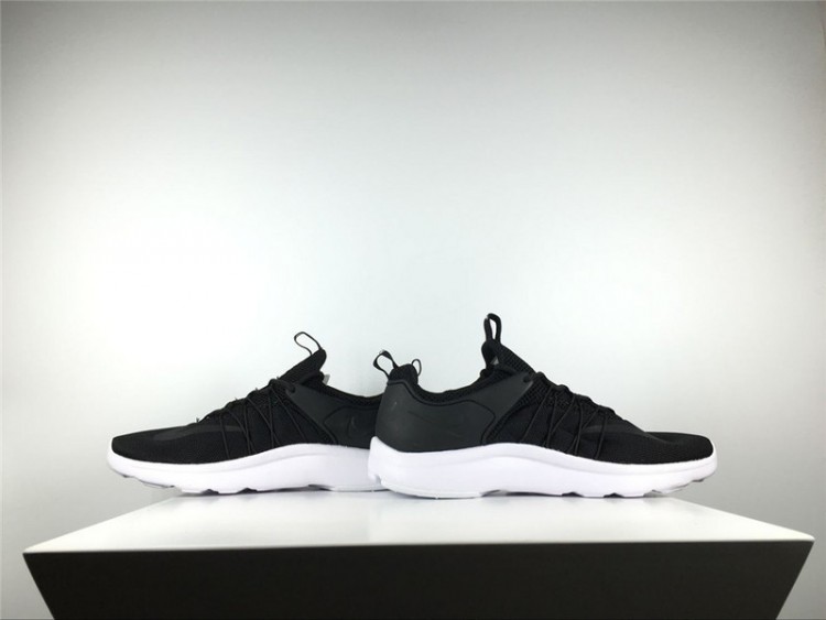 Nike Darwin run “Black White” 819803-010