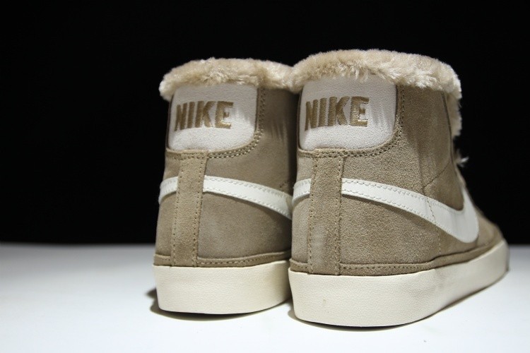 Купить Nike Blazer 407898 зимняя женская обувь с мехом на меху найк купить Купить Nike Blazer зимняя женская обувь с мехом на меху найк купить