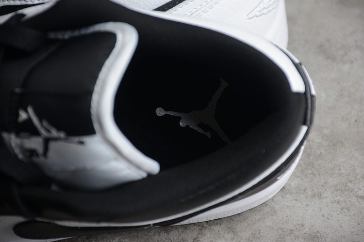 Nike Air Jordan 1 low DR0502-101
