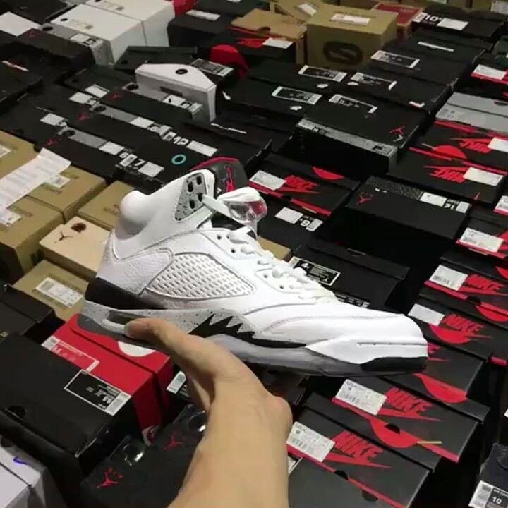 Nike Air Jordan 5