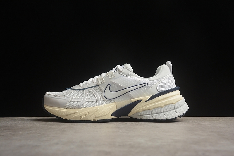 Nike V2K Runtekk Run