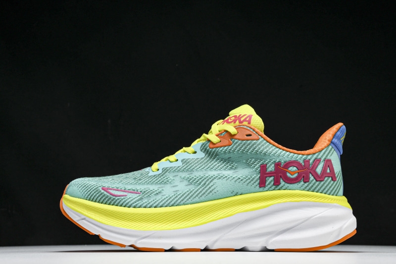Hoka Clifton 9