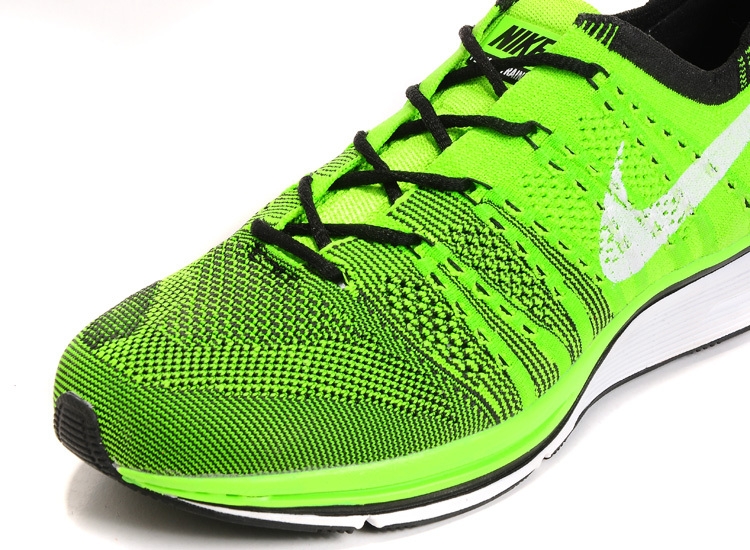 NIKE FLYKNIT TRAINER+ 532984-431