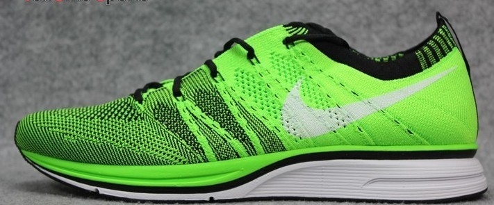 NIKE FLYKNIT TRAINER+ 532984-431