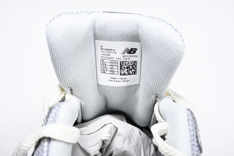  New Balance 1906 M1906REO