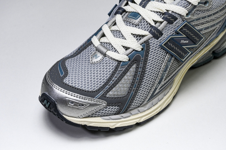  New Balance 1906 M1906REO