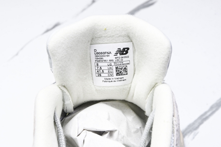  New Balance 9060 U906OFNA