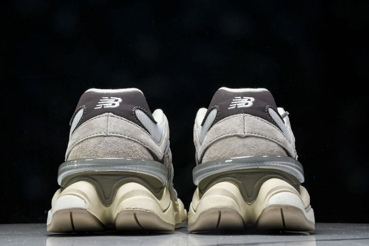  New Balance 9060 U906OFNA