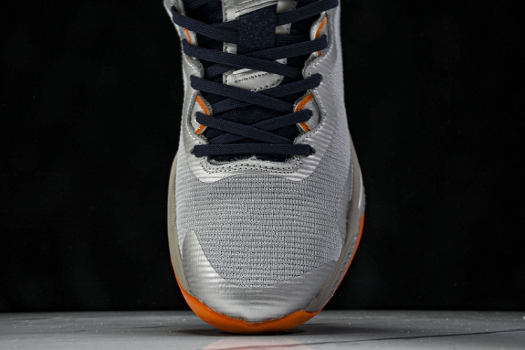 Asics Nova Surge 3 1061A048-020