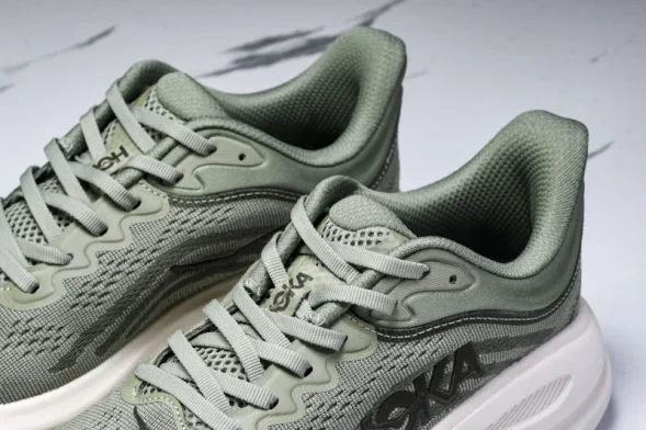 HOKA Bondi 9 1162011 SSSC 