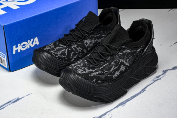 Hoka Restore TS 1169150 CRBN 