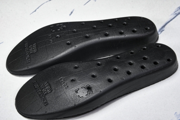 Hoka Restore TS 1169150 CRBN 