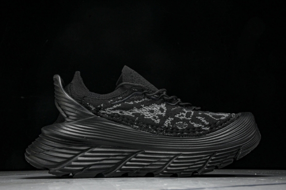 Hoka Restore TS 1169150 CRBN 
