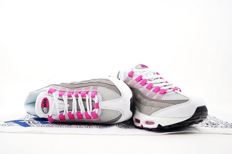 Nike WMNS Air Max 95 Essential 307960-001