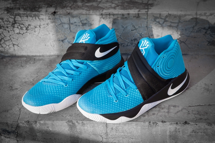 Nike Kyrie 2 “Light blue-black”  823108-144