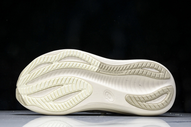Asics Gel-Nimbus 27 1011C096-200
