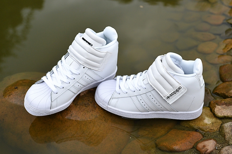 Adidas Superstar Up Strap Shoes 