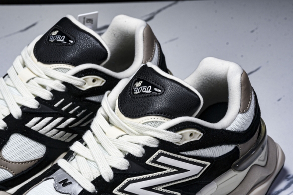 New Balance 9060 Sea Salt U9060BLZ 