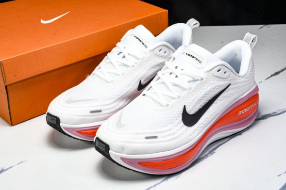 Nike Air ZoomX Vomero 18 Plus HM6805 120  