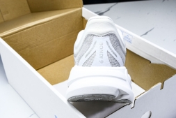 HOKA Bondi 9 1162012 SDSTS