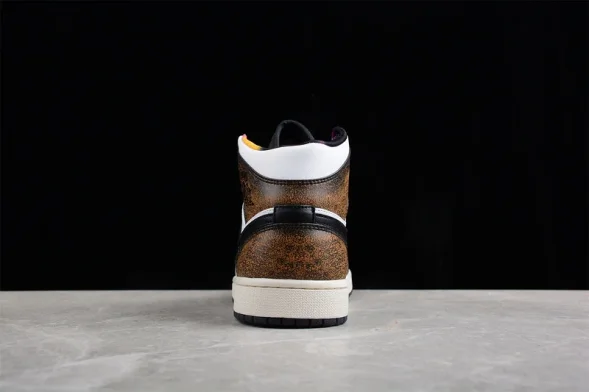 Nike Air Jordan 1 Mid Wear Away DQ8417-071 