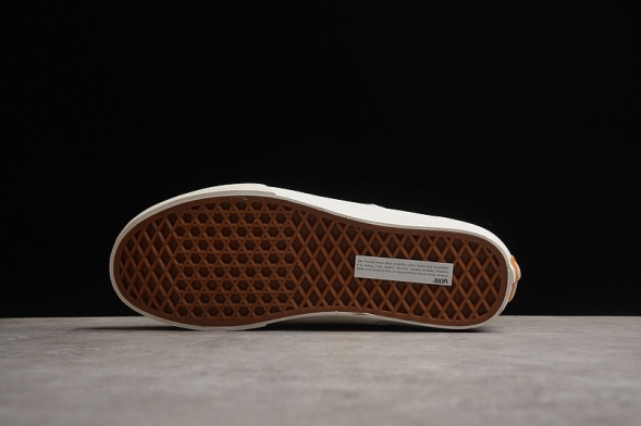 Vans Authentic VR3 VN0005UD1KP 