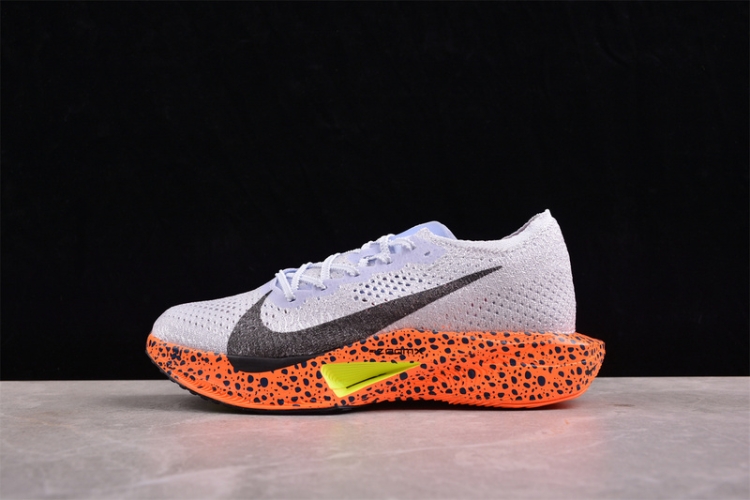  Nike Zoom VaporFly Next% 3 FV2305-900