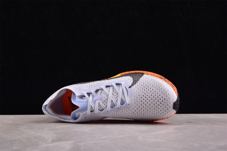 Nike Zoom VaporFly Next% 3 FV2305-900