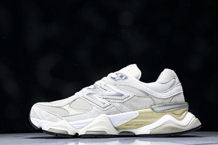  New Balance 9060 U9060WHT