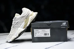 New Balance 9060 U9060WHT