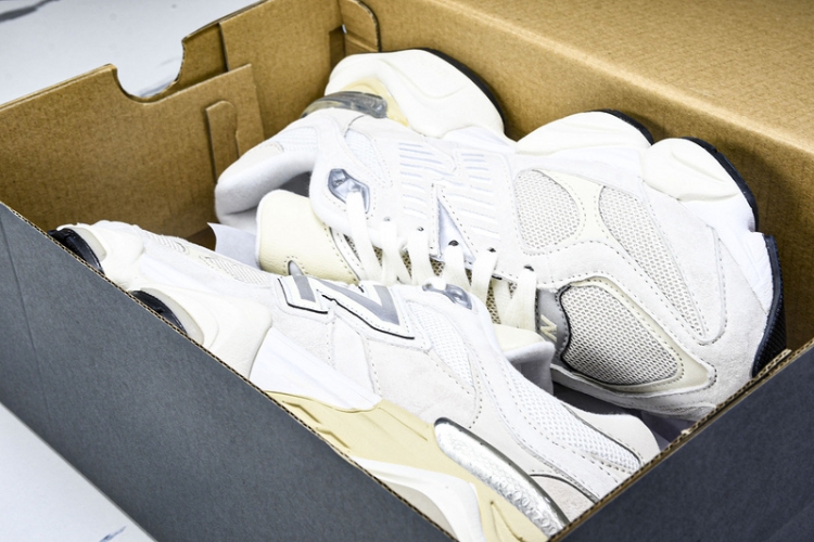  New Balance 9060 U9060WHT