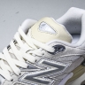  New Balance 9060 U9060WHT