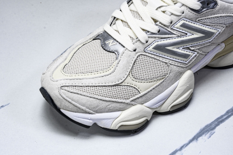  New Balance 9060 U9060WHT
