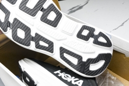 HOKA Bondi 9 1162012 BWHT