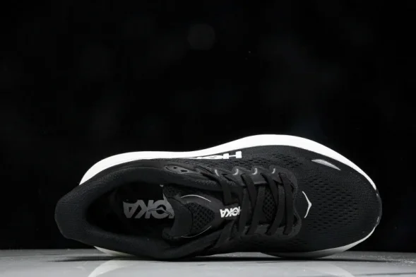 HOKA Bondi 9 1162012 BWHT 