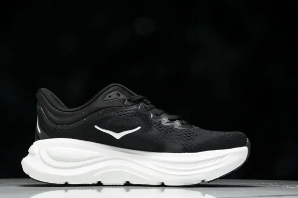 HOKA Bondi 9 1162012 BWHT 